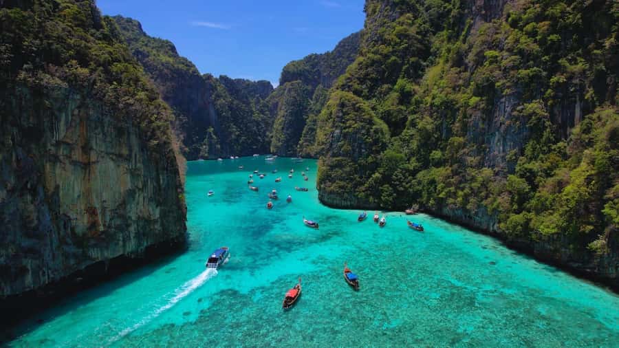Phuket: Phi Phi Maya Bamboo Island By Speed Catamaran - Quick take: why this Phi Phi day works