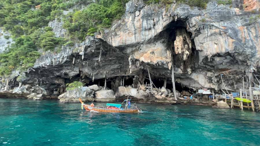 Phuket: Phi Phi Maya Bamboo Island By Speed Catamaran - Monkey Beach: quick photos, quick context