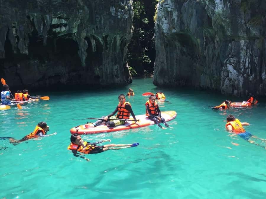 Phuket: Phi Phi Maya Bamboo Island By Speed Catamaran - Ko Phi Phi Le: second snorkeling for better odds