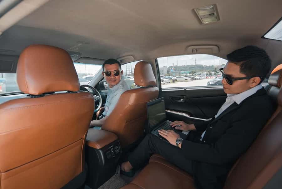 Phuket: Private Car at Disposal within Phuket - How the Phuket private-car at disposal setup works (5–8 hours)