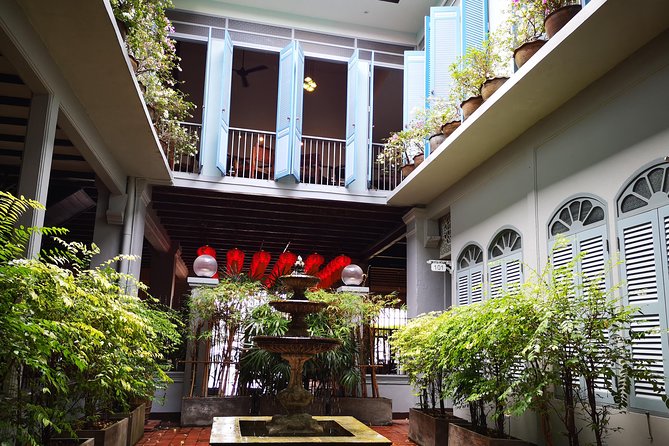 Phuket Private Local Guide Customized Sightseeing Tour (8 hrs) - Stop 5: Old Phuket Town for Chinese-Portuguese Architecture and Easy Photos