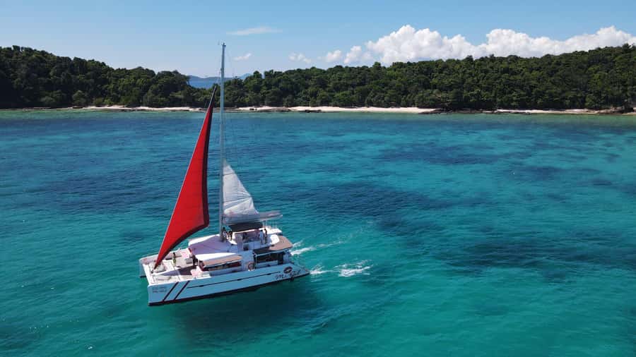 Phuket: Racha and Coral Island Sailing Day Trip by Miss.Red - Racha Island’s white sand, snorkeling time, and handline fishing