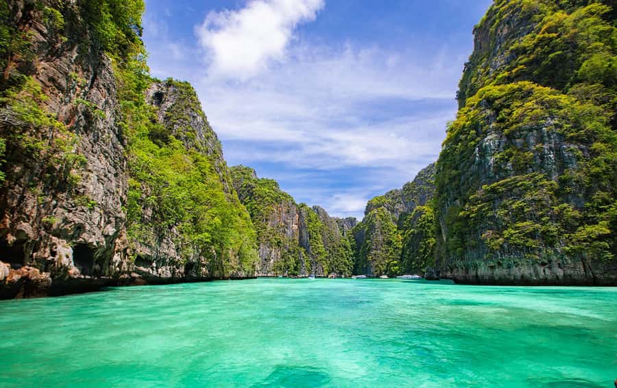 Phuket: Relaxed Phi Phi & Khai Islands Beach Snorkeling Tour - Key highlights you’ll feel from the first hour