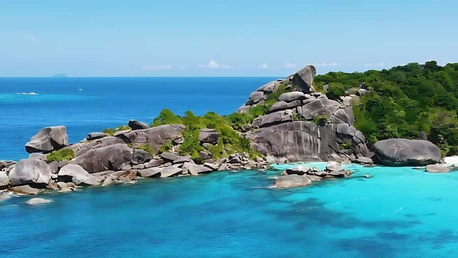 Phuket: Similan Island by Speedboat - Ko Miang lunch and swim: where the day slows down