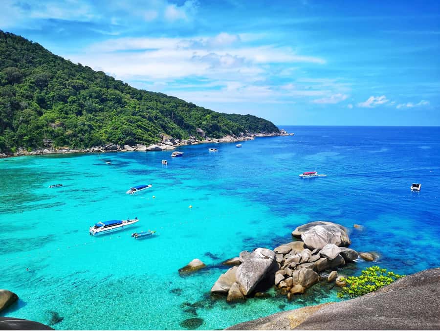 Phuket: Similan Island Day Trip by Speed Boat Catamaran - Koh Si viewpoint and sandy beach time: the postcard break
