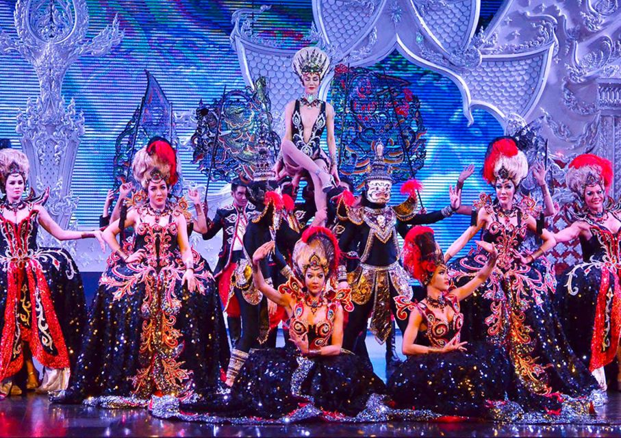 Phuket: Simon Cabaret Show Admission Ticket with Transfer - Before the show: arriving, settling in, and what to do with your time