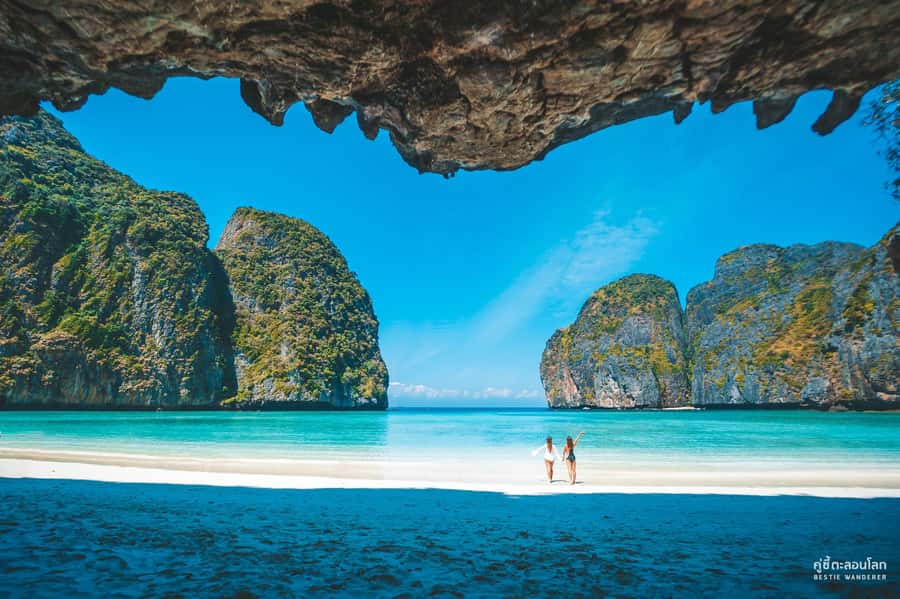 Phuket: Speedboat Day Trip to Phi Phi and Maya Bay - Phi Phi Don for lunch, shopping, and a walk