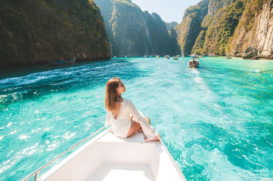 Phuket: Speedboat Day Trip to Phi Phi and Maya Bay - Khai Islands to end: one last swim before the van ride back