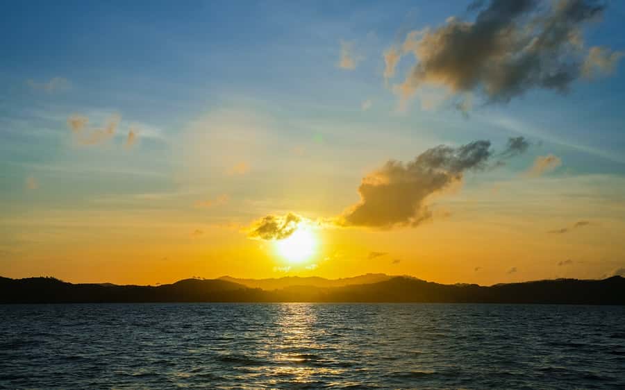 Phuket: Sunset Dinner in Phang Nga Bay by Big Boat - Key highlights worth planning for