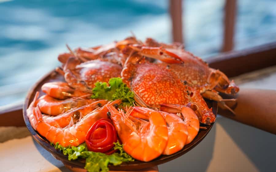 Phuket: Sunset Dinner in Phang Nga Bay by Big Boat - The Luxury Big Boat dinner: what’s included and what it feels like