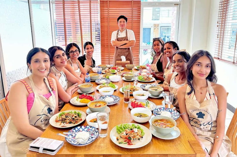 Phuket: Thai Cooking Class with 4 Dishes and Market Visit - Entering the experience: Tony’s Phuket class starts with food you can see
