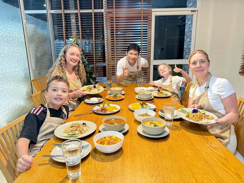Phuket: Thai Cooking Class with 4 Dishes and Market Visit - Cooking in a traditional open kitchen: step-by-step practice you can actually repeat