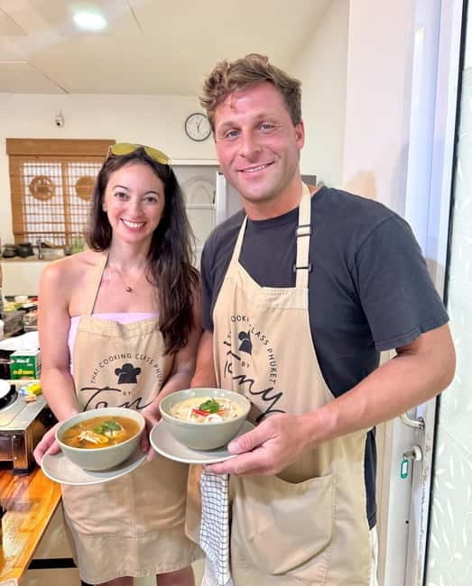 Phuket: Thai Cooking Class with 4 Dishes and Market Visit - Eating what you cooked (and taking extras with you)