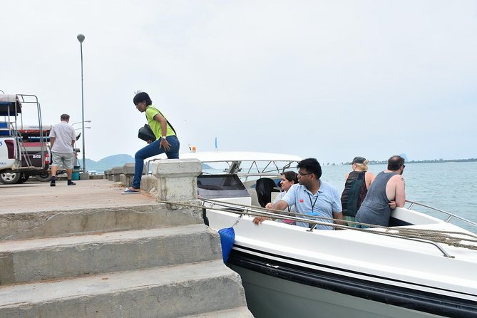 Phuket to Koh Yao Yai/Koh Yao Noi by Green Planet Speed Boat - Boat Comfort, Space, and Crew Service