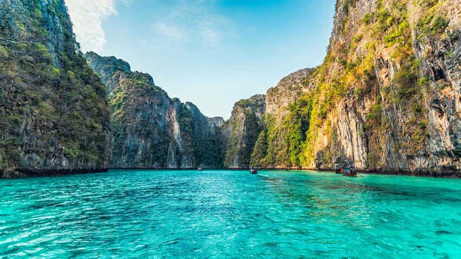 Phuket to Phi Phi Full-Day Luxury Speed Boat Charter - Key Highlights You’ll Actually Feel