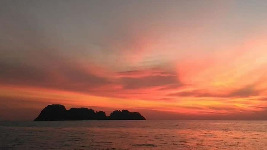 Phuket to Phi Phi Full-Day Luxury Speed Boat Charter - Phi Phi Sunrise: Private Luxury That Changes the Day