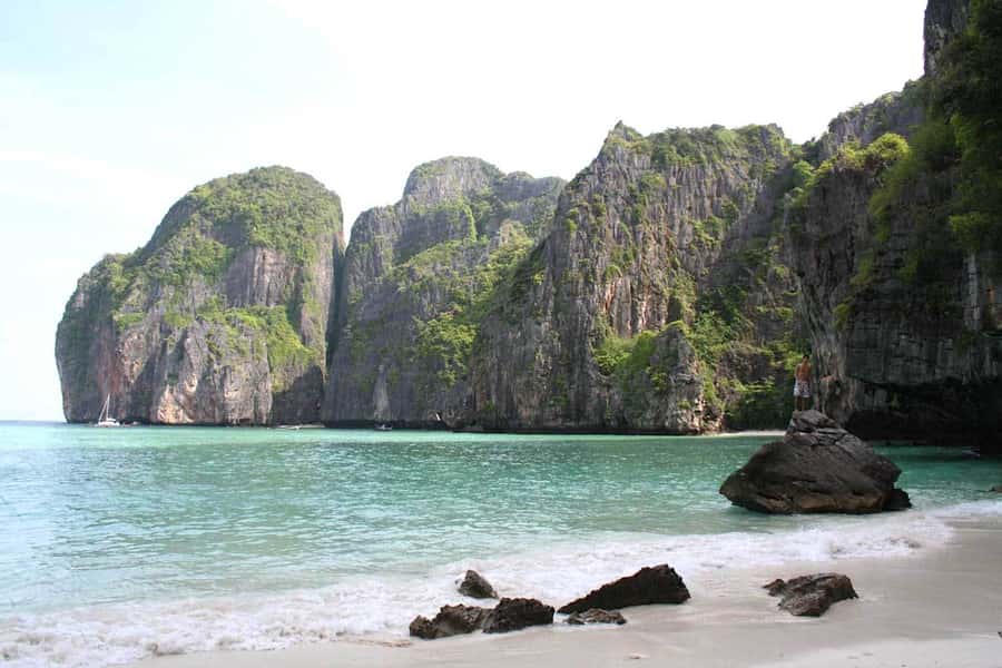Phuket to Phi Phi Full-Day Luxury Speed Boat Charter - The 8-Hour Itinerary Flow (and Why the Order Matters)