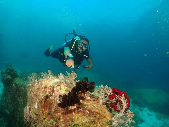 Phuket: Try SCUBA DIVING Full Day Experience 3 Dives - Phuket’s Racha Islands Day Plan: getting there, then settling in
