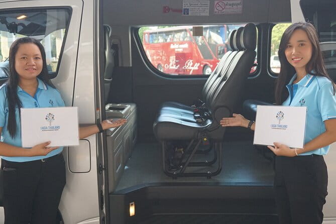 Phuket VIP Mini Van Hire Including Tour Guide - Key things that make this Phuket mini van hire practical