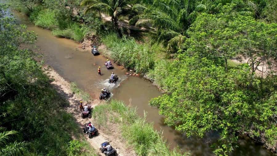 Phuket: White Water Rafting, Zipline, and Elephant Sanctuary - Guides and service: the human factor makes a difference