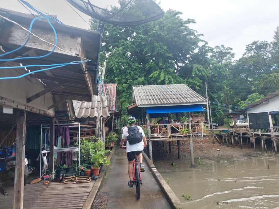 Phuket: Yao Island Cycling and Beach Day-Trip - Bikes, Helmet, and Comfort: Don’t Show Up in Flip-Flops