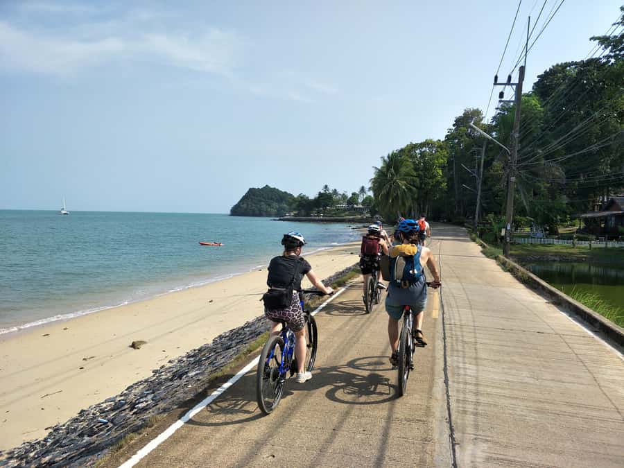 Phuket: Yao Island Cycling and Beach Day-Trip - Morning Cycle (About 15 km): Rice Paddies, Mangroves, Rubber, and Stilt Life