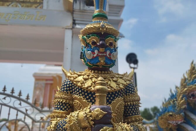 Phuket's Cultural Heart: Wat Chalong & Old Town Tour - Big Buddha viewpoint: when the main steps are off-limits