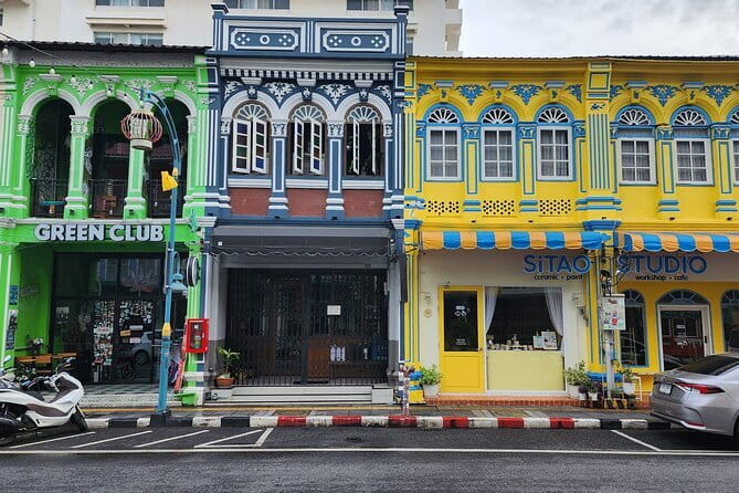 Phuket's Cultural Heart: Wat Chalong & Old Town Tour - Old Phuket Town: Sino-Portuguese shophouses, streets you can actually wander