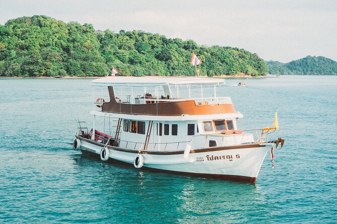 Premium James Bond Island by Big Boat with Canoeing - Canoeing at Koh Panak Cave: the small-channel highlight