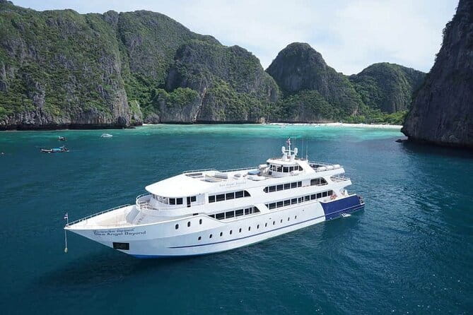Premium Phi Phi Ferry: Island Tour & Lunch - Quick hits before you go