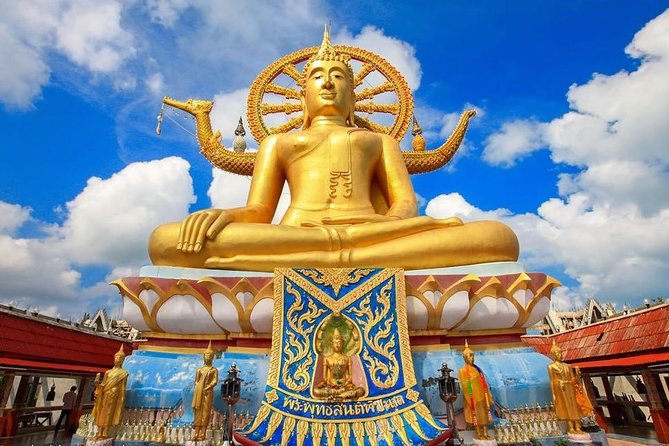 Private - 6 Hours Best of Samui City Tour including Lunch - The day starts at Wat Plai Laem, with fish, Buddha, and myth