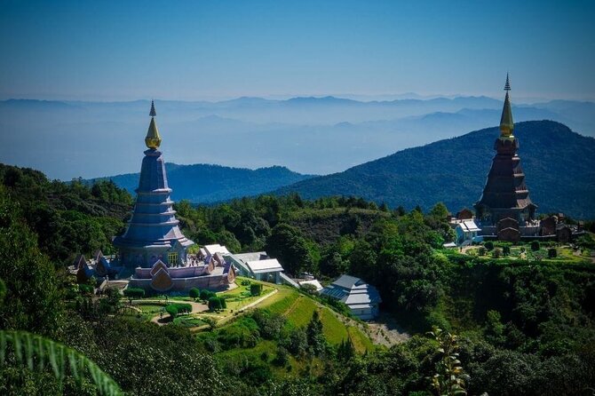 Private All-Inclusive Doi Inthanon & Pha Dok Siew Waterfall Tour - Pha Dok Siew Waterfall: the one you reach by foot