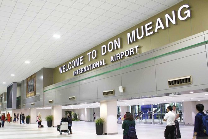 Private Arrival Transfer : Bangkok Airport to Bangkok Hotel (SHA Plus) - Vehicles, Luggage Limits, and the Car Seat Reality