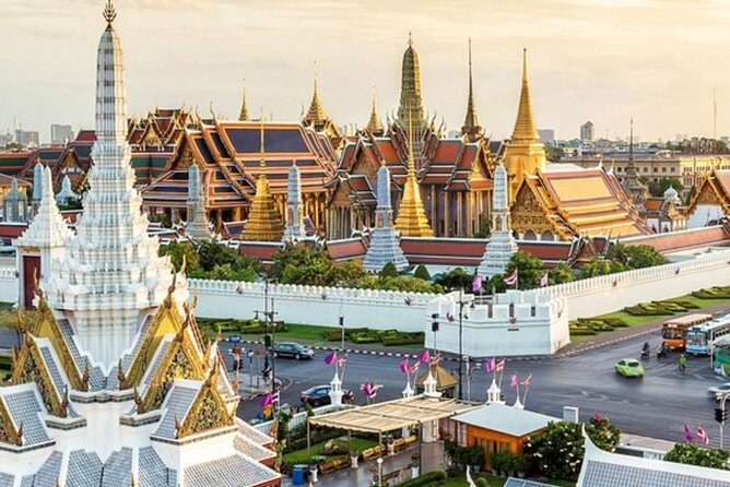 Private Arrival Transfer: BKK pr DMK Airports to Bangkok - Price and value for a private group airport transfer