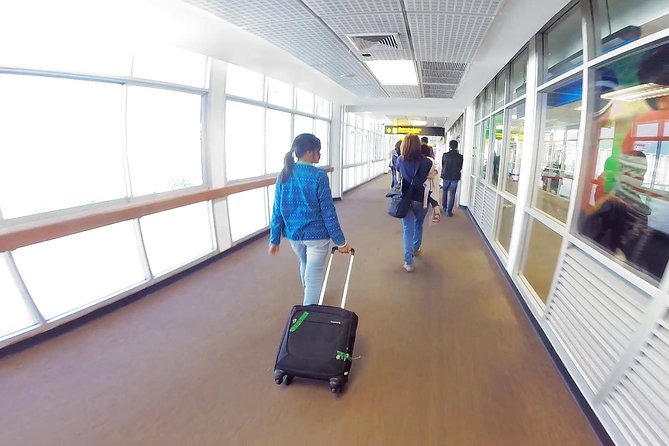 Private Arrival Transfer from Chiang Mai International Airport - The simplest way to start Chiang Mai: private door-to-door transfer