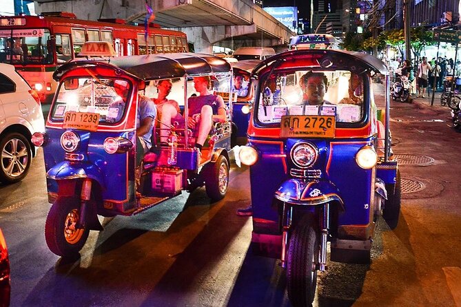 Private Bangkok Night Tour by Tuk Tuk with Dinner - Dinner with your guide: Thai food that may be more than one style