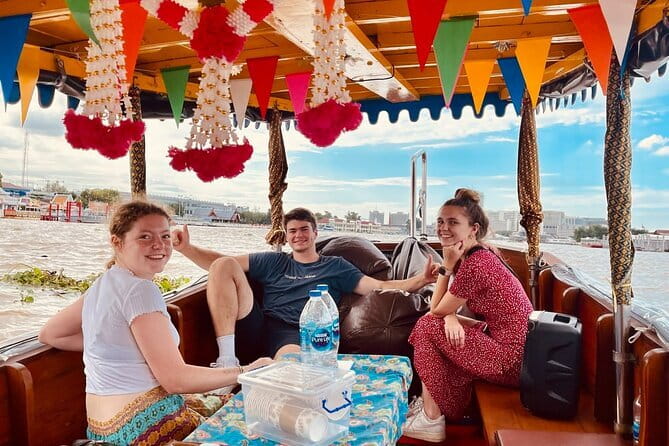 Private Boat Relax and Explore Bangkok’s Canals - What you’ll notice right away