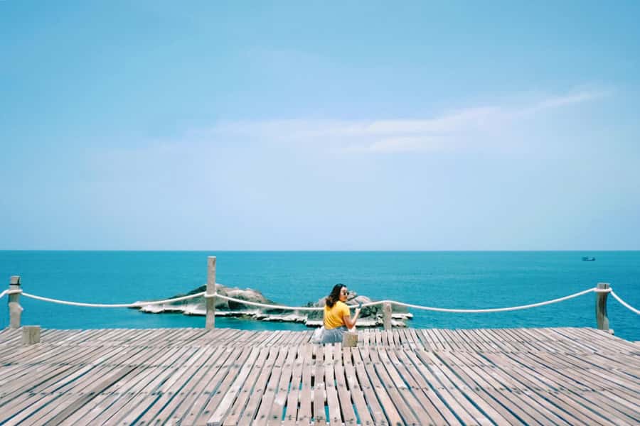 Private Car Tour of Koh Tao 8 Viewpoints & Beach - High the Moon and Sai Nuan: quieter spots for photos and lingering