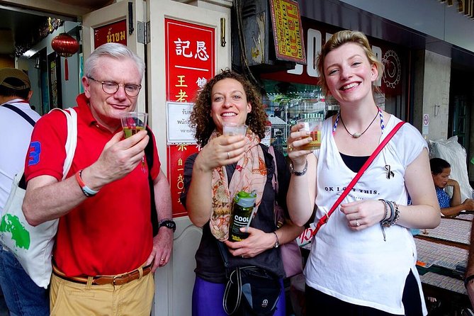Private - China Town Walking Tour incl. secret herbal drink - A tuk tuk start that gets you oriented fast in Bangkok Chinatown