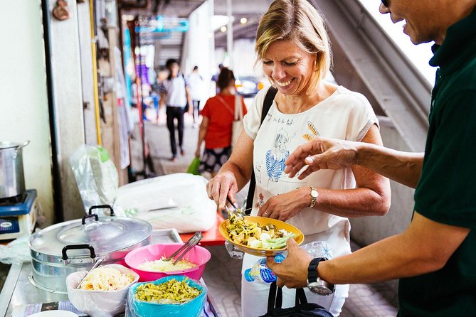 Private Culinary Kickstart Tour of Bangkok with a Local - Or Tor Kor Market: why this stop is more than a pretty building