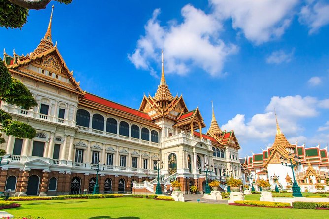 Private Customized Bangkok Tour with Personal Guide & Transport - What’s Included for $121.58 a Person