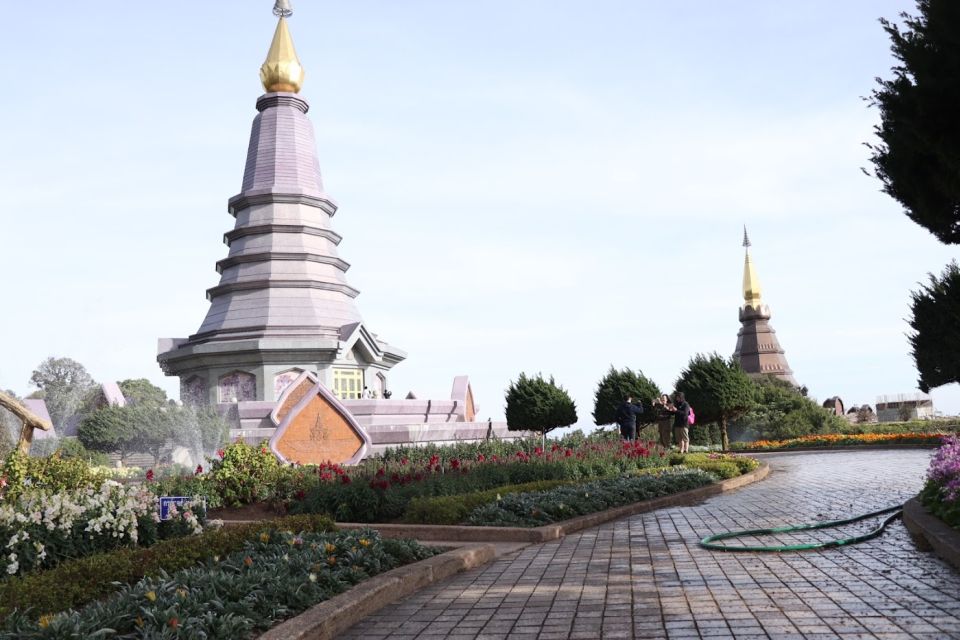Private Doi Inthanon With Trekking Pha Dok Siew Nature Trail - Hmong Market and Watching Day-to-Day Life