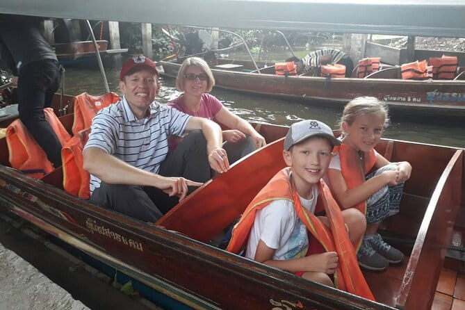 Private Floating Market & Maeklong Railway Tour from Bangkok - Damnoen Saduak Floating Market: Boats, Food, and Fruit You Can Actually Buy