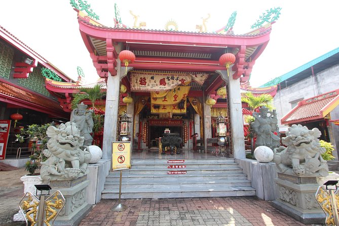 Private food Tour + Sightseeing +Thai Cooking class - The Morning Sightseeing: Culture Lessons You Can Actually Use