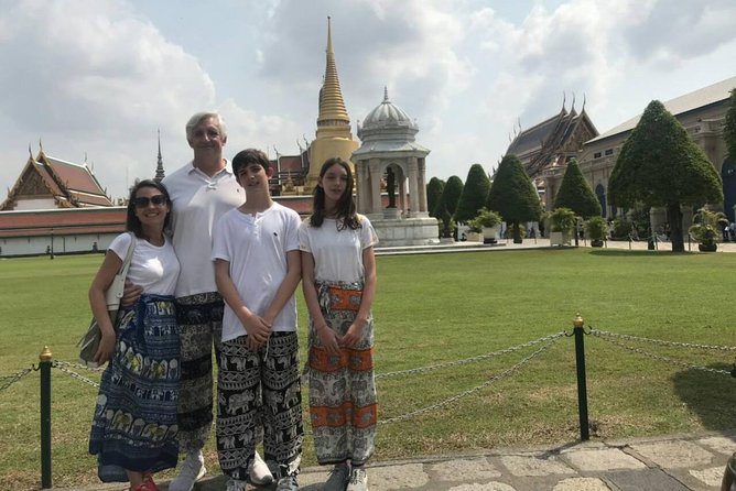 Private Grand Palace Bangkok City Tour & Klong Longtail Boat Trip - Longtail boat on the Chao Phraya: real Bangkok views, not just pictures