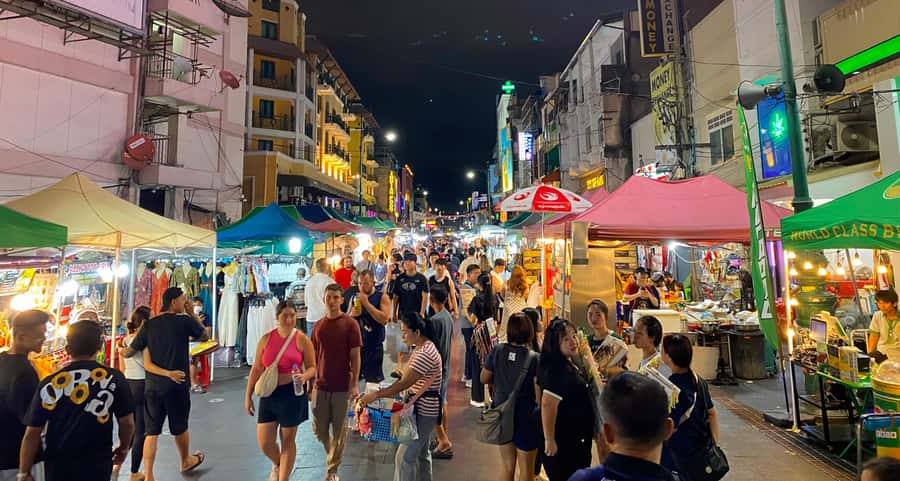 Private Group Tour up to 10 People: Bangkok Highlights Tour - Chinatown (Yaowarat): Street Food Energy and a Walk You’ll Remember