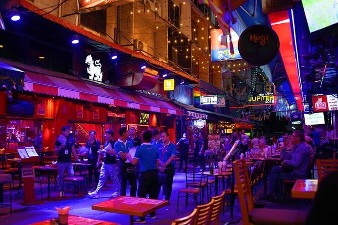 Private Guided Bangkok’s Ultimate Gay Night Out Adventure - Who this works best for—and who should think twice