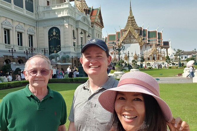Private Half-Day Bangkok City Tour with The Grand Palace - The Grand Palace and Wat Phra Kaew (Emerald Buddha): the royal complex