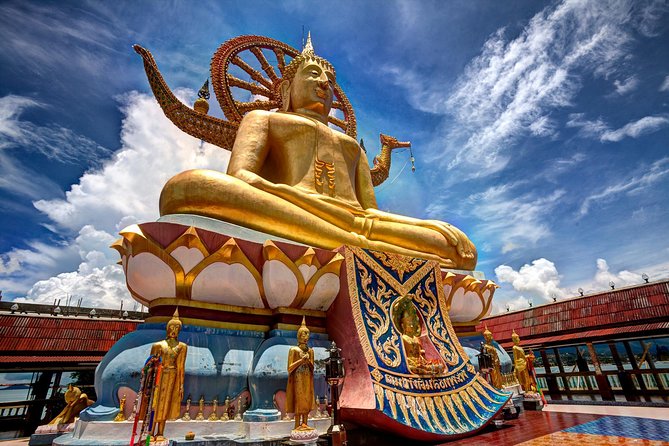 Private Half-Day Koh Samui Tour - Lady Monk temple and the Mummified Monk: Thai Buddhism in a compact route