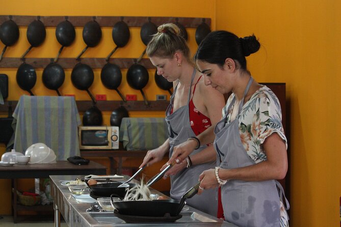 Private Half-Day Thai Cooking Class in Chiang Mai - Who should book this Chiang Mai Thai cooking class?